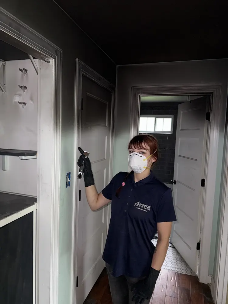 A1 Restoration of St. Louis technician on a job in St. Louis